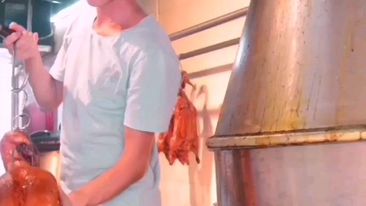 做烤鸭一定要注意用火大小?#美食